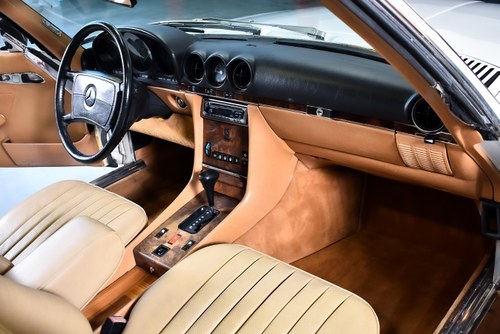 1986 Mercedes-Benz R107 560SL Convertible 5,6L V8 For Sale (picture 64 of 149)