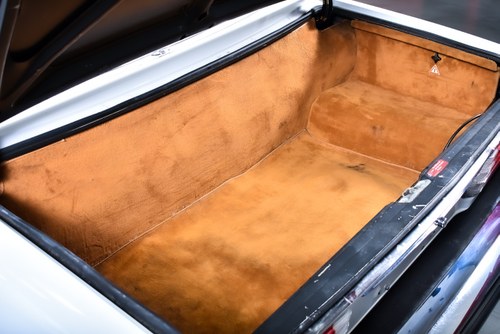 1986 Mercedes-Benz R107 560SL Convertible 5,6L V8 For Sale (picture 68 of 149)