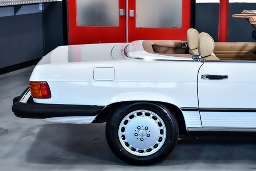 1986 Mercedes-Benz R107 560SL Convertible 5,6L V8 For Sale (picture 73 of 149)
