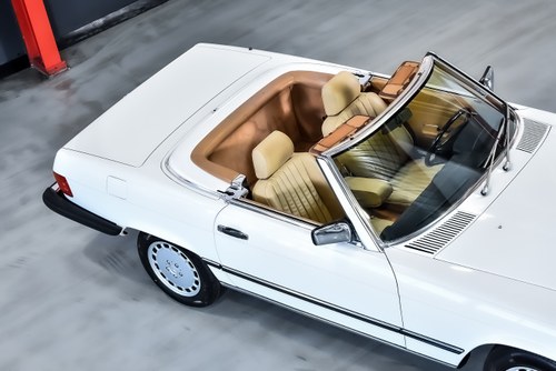 1986 Mercedes-Benz R107 560SL Convertible 5,6L V8 For Sale (picture 92 of 149)