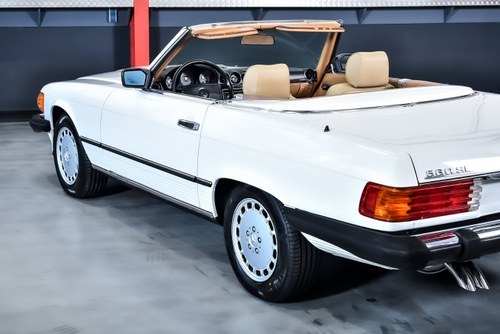 1986 Mercedes-Benz R107 560SL Convertible 5,6L V8 For Sale (picture 97 of 149)