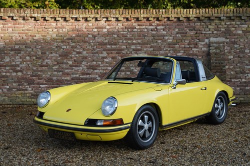 1973 Porsche 911 T 2.4 Targa “Porsche Classic Partner restor In vendita