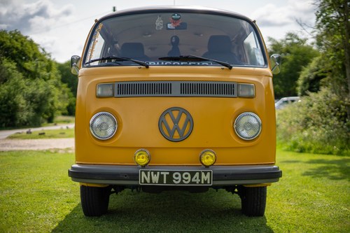 1973 Volkswagen Type 2 Bay Window Camper Conversion In vendita (immagine 11 di 90)