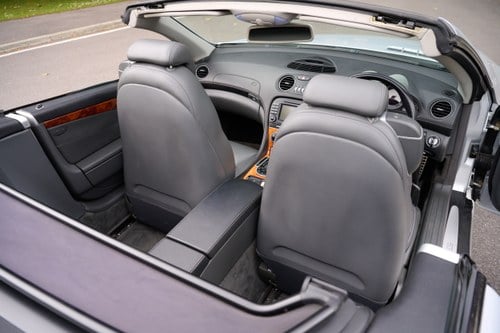 2006 Mercedes-Benz R230 SL55 AMG zum Verkauf (Bild 70 von 189)