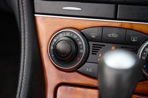 2006 Mercedes-Benz R230 SL55 AMG zum Verkauf (Bild 75 von 189)