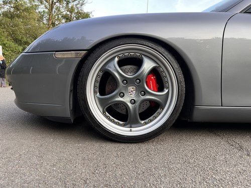 2001 Porsche 911 Carrera Tiptronic S (996) In vendita (immagine 20 di 78)