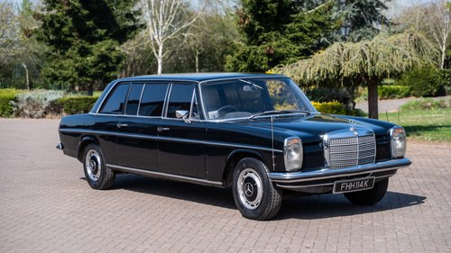 1972 Mercedes-Benz 220D Limousine (W115) à vendre (picture 1 of 308)
