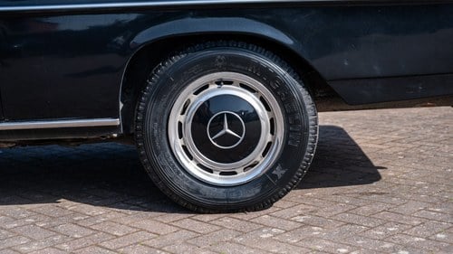 1972 Mercedes-Benz 220D Limousine (W115) à vendre (picture 14 of 308)