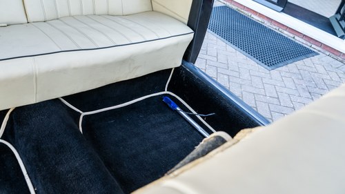 1972 Mercedes-Benz 220D Limousine (W115) à vendre (picture 72 of 308)