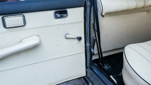 1972 Mercedes-Benz 220D Limousine (W115) à vendre (picture 105 of 308)