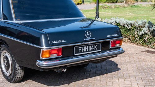 1972 Mercedes-Benz 220D Limousine (W115) à vendre (picture 133 of 308)