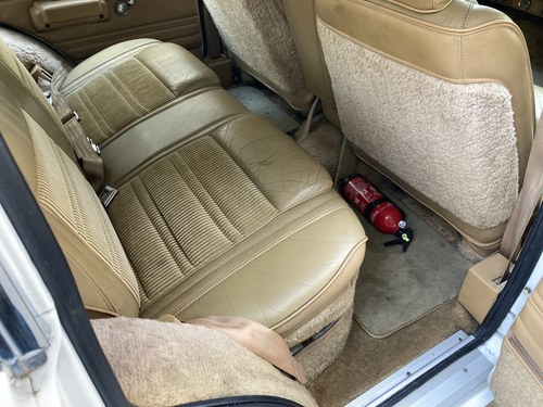 1988 Jeep Grand Wagoneer For Sale (picture 40 of 126)