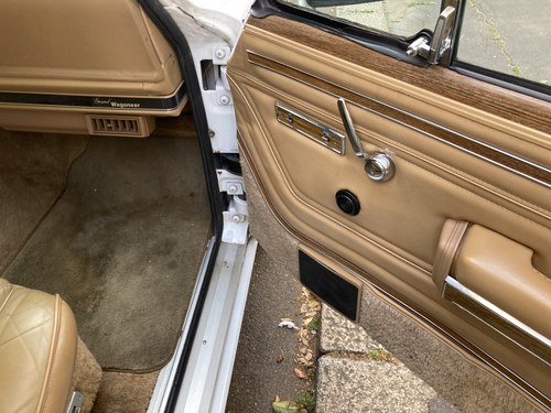 1988 Jeep Grand Wagoneer For Sale (picture 48 of 126)