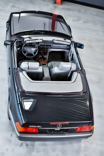 1993 Mercedes-Benz R129 SL500 Convertible 5,0L V8 (71k miles) zum Verkauf (Bild 28 von 155)