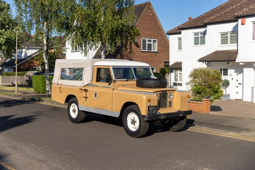 1967 Land Rover Series IIA 109" Pick Up ex SADF Military Vehicle In vendita (immagine 1 di 214)