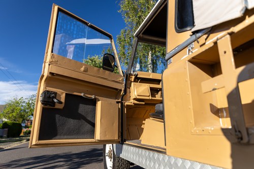 1967 Land Rover Series IIA 109" Pick Up ex SADF Military Vehicle In vendita (immagine 51 di 214)