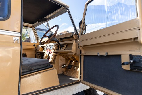 1967 Land Rover Series IIA 109" Pick Up ex SADF Military Vehicle In vendita (immagine 65 di 214)