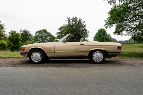 1987 Mercedes-Benz R107 300SL à vendre (picture 5 of 123)