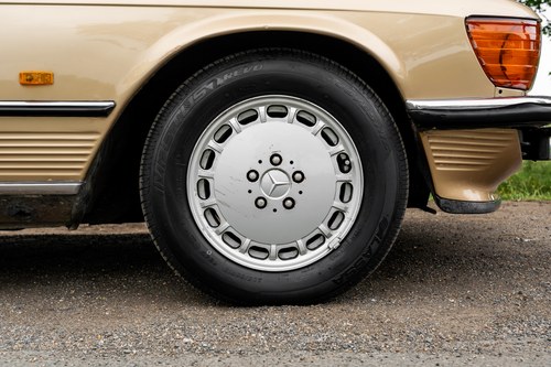 1987 Mercedes-Benz R107 300SL à vendre (picture 17 of 123)