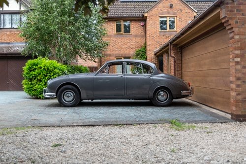 1964 Daimler 21/2 Litre V8 In vendita (immagine 5 di 268)