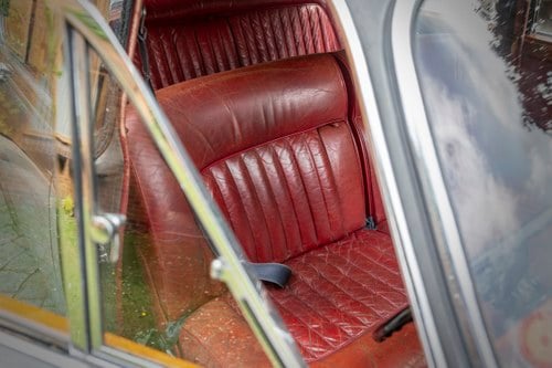 1964 Daimler 21/2 Litre V8 In vendita (immagine 26 di 268)