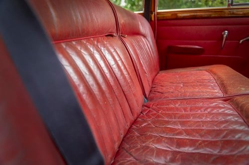 1964 Daimler 21/2 Litre V8 In vendita (immagine 32 di 268)