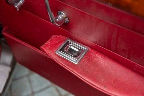 1964 Daimler 21/2 Litre V8 In vendita (immagine 92 di 268)