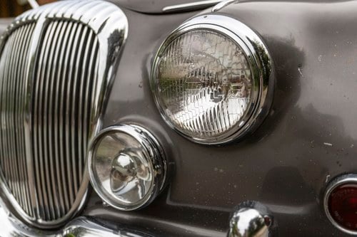 1964 Daimler 21/2 Litre V8 In vendita (immagine 115 di 268)