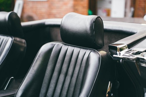 1988 Mercedes-Benz R107 560SL LHD For Sale (picture 41 of 184)