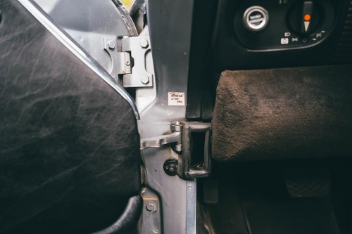 1988 Mercedes-Benz R107 560SL LHD For Sale (picture 44 of 184)