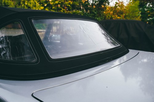 1988 Mercedes-Benz R107 560SL LHD For Sale (picture 79 of 184)