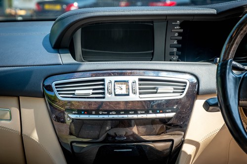 2007 Mercedes-Benz C216 CL500 In vendita (immagine 42 di 140)