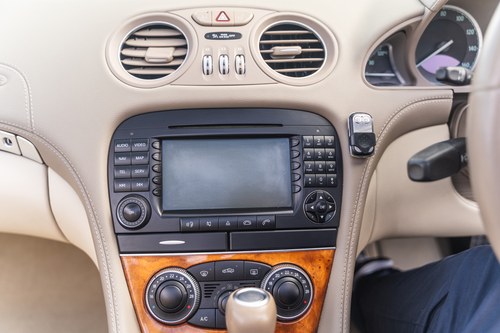 2007 Mercedes-Benz SL350 R230 In vendita (immagine 67 di 160)