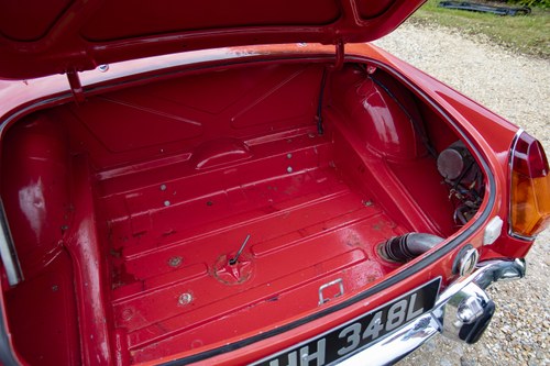 1973 MG B Roadster In vendita (immagine 58 di 106)