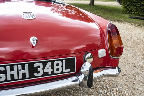 1973 MG B Roadster In vendita (immagine 69 di 106)