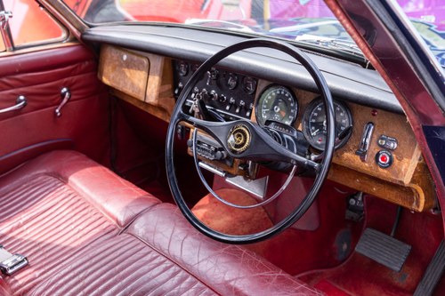 1969 Daimler 250 V8 zum Verkauf (Bild 21 von 139)