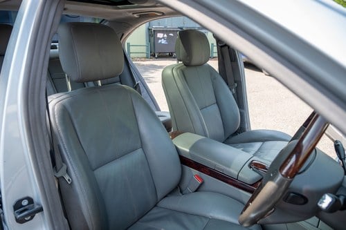 2006 Mercedes-Benz W221 S600 L V12 In vendita (immagine 18 di 158)