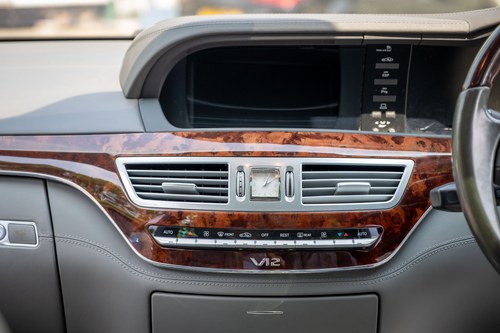 2006 Mercedes-Benz W221 S600 L V12 In vendita (immagine 42 di 158)