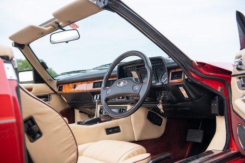 1989 Jaguar XJ-S Convertible à venda (imagem 39 de 198)