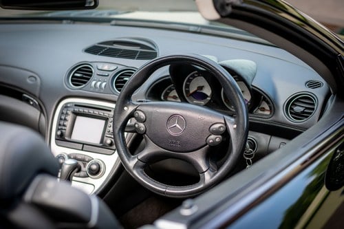 2003 Mercedes-Benz R230 SL55 AMG In vendita (immagine 33 di 181)
