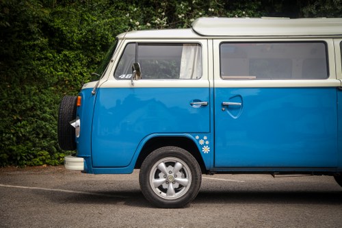1974 Volkswagen Type 2 Westfalia-Style Camper Conversion For Sale (picture 59 of 91)