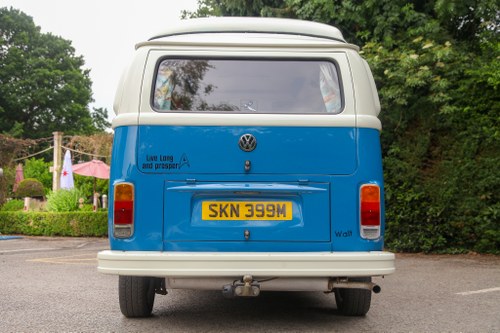 1974 Volkswagen Type 2 Westfalia-Style Camper Conversion For Sale (picture 10 of 91)