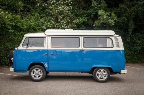 1974 Volkswagen Type 2 Westfalia-Style Camper Conversion For Sale (picture 14 of 91)