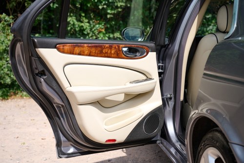 2007 Jaguar XJ8 V8 Se Auto zum Verkauf (Bild 22 von 186)