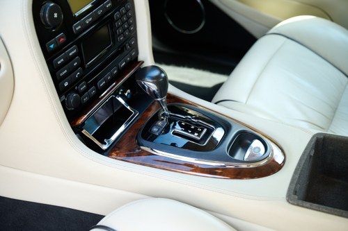 2007 Jaguar XJ8 V8 Se Auto zum Verkauf (Bild 35 von 186)