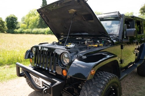 2009 Jeep Wrangler Sahara Unlimited Te koop (foto 149 van 165)
