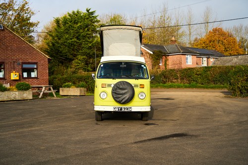 1974 Volkswagen Type 2 ‘Bay Window’ Westfalia Campervan For Sale (picture 33 of 203)