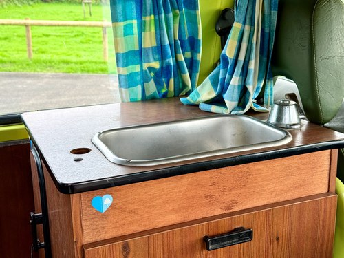 1974 Volkswagen Type 2 ‘Bay Window’ Westfalia Campervan For Sale (picture 82 of 203)