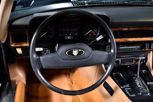 1988 Jaguar XJS 'Hess & Eisenhardt' Convertible In vendita (immagine 42 di 91)