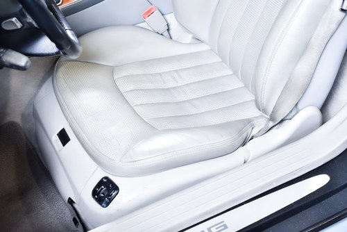 2005 Mercedes-Benz R230 SL55 Convertible 5,5L V8 In vendita (immagine 47 di 96)